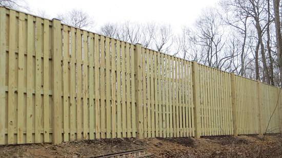 Jak połączyć panele ogrodzeniowe – praktyczny poradnik krok po kroku